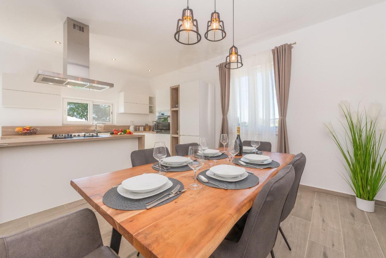 Villa Tara Zadarvillas Tinj Zewnętrze zdjęcie